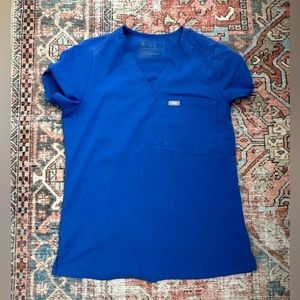 Figs Catarina scrub top